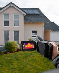 Высокоточный тепловизор с вращающейся рукояткой и откидным поворотным дисплеем Testo 885-1